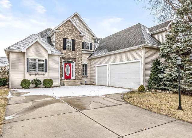 Property at 26014 Westwood Hills Dr, South Bend, IN 46628, 4 beds, 2.5 baths