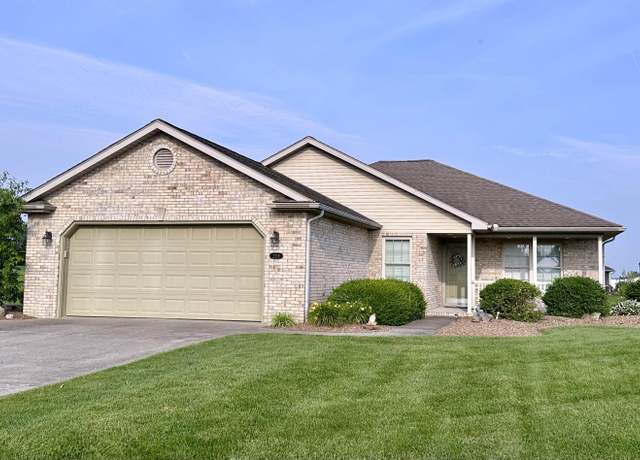Property at 2218 N Chestnut St, Huntingburg, IN 47542, 4 beds, 2 baths