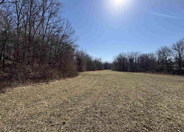 Property at 661 S 1100, Linton, IN 47441