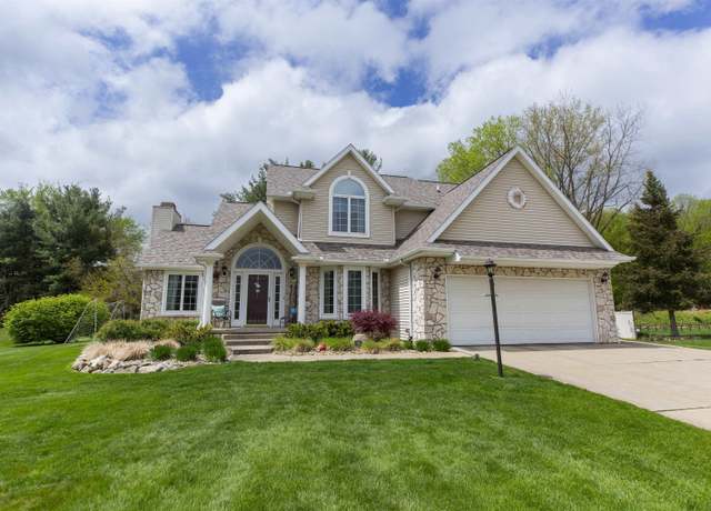 Property at 68095 Telegraph Ct, Lakeville, IN 46536, 4 beds, 2.5 baths