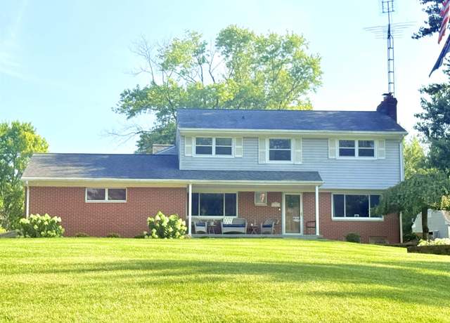 Property at 2565 Breezewood Dr, Marion, IN 46952, 4 beds, 2.5 baths