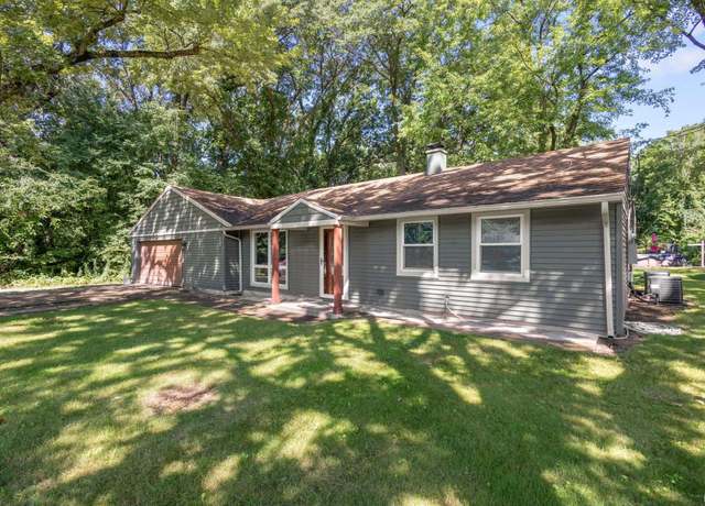 Property at 13721 Esther Ave, Mishawaka, IN 46545, 3 beds, 1.5 baths