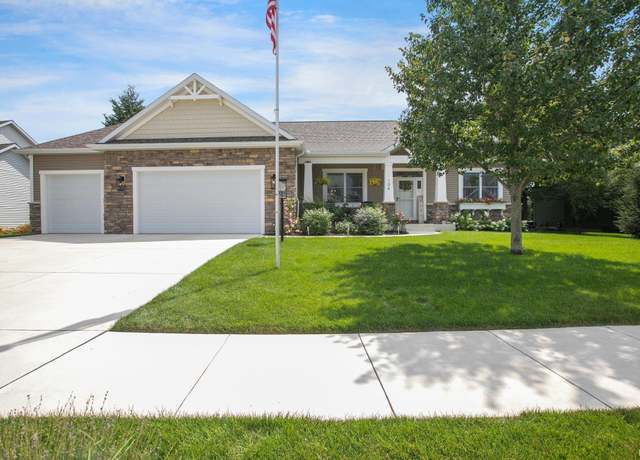 Property at 104 Lavender Ct, New Carlisle, IN 46552, 4 beds, 3 baths
