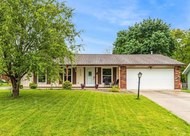 Property at 3514 Parkhill Ave, Fort Wayne, IN 46805, 3 beds, 1.5 baths