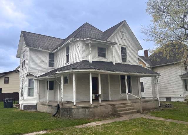 Property at 634 N Main St, Kendallville, IN 46755, 4 beds, 3 baths