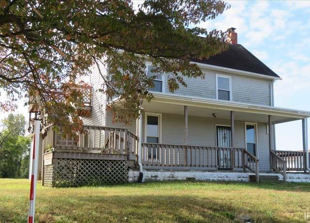 Property at 1000 Upper Upton Rd, Mount Vernon, IN 47620, 3 beds, 2 baths