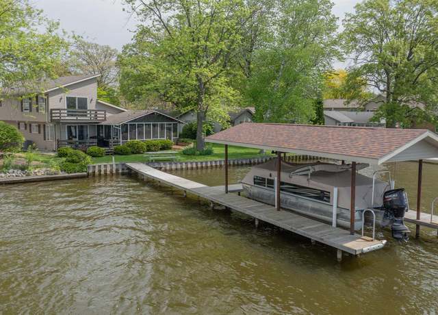 Property at 5002 E Oriole Dr, Monticello, IN 47960, 4 beds, 4 baths