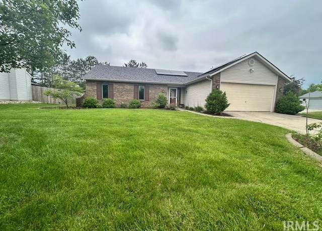 Property at 8029 Pebble Creek Pl, Fort Wayne, IN 46835, 3 beds, 2 baths