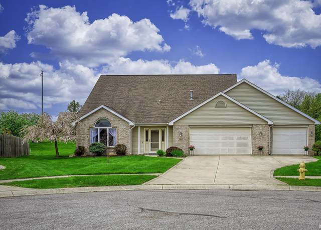 Property at 8005 Mackinac Cv, Fort Wayne, IN 46835, 3 beds, 2.5 baths