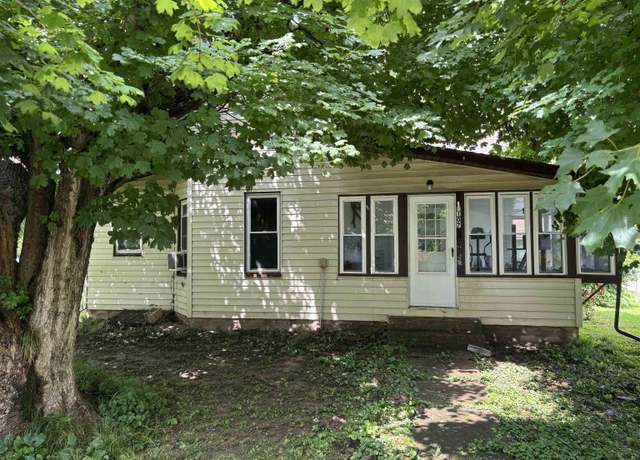 Property at 107 S Buchanan St, Monroe City, IN 47557, 2 beds, 1 bath