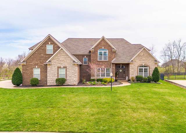 Property at 5711 Victoria Bluffs Dr, Newburgh, IN 47630, 5 beds, 4 baths