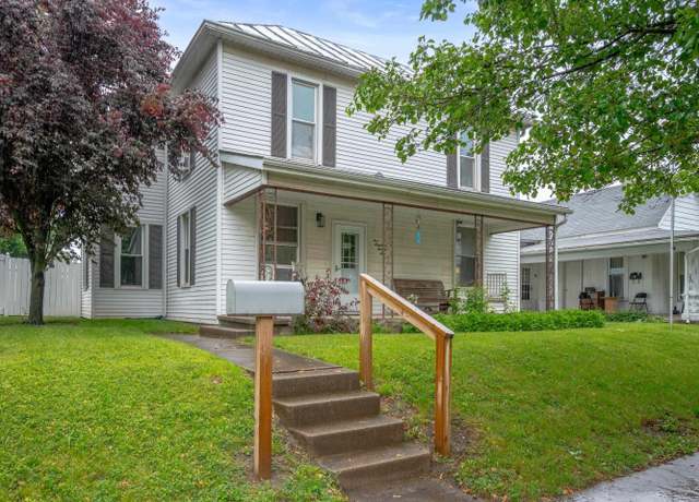 Property at 525 E Washington St, Winchester, IN 47394, 3 beds, 1 bath