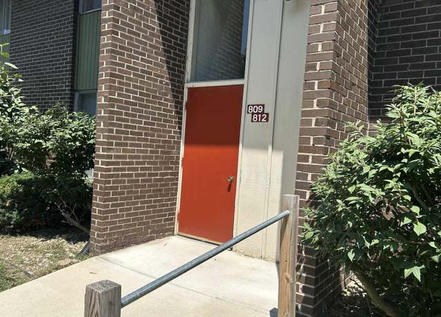 Property at 2500 Topsfield-811 Rd #811, South Bend, IN 46614, 2 beds, 1 bath