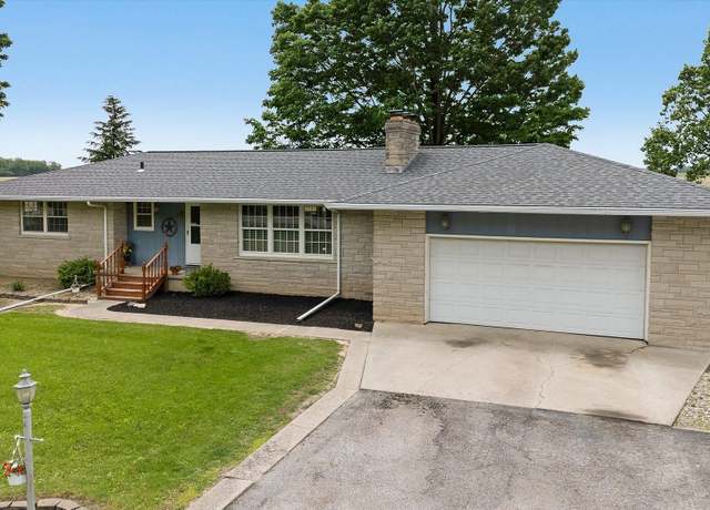 Property at 6322 S 800 E-92, Fort Wayne, IN 46814, 3 beds, 2 baths