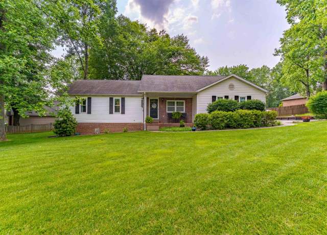 Property at 863 S Melchoir Dr, Santa Claus, IN 47579, 4 beds, 2 baths