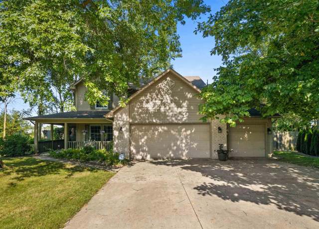 Property at 312 Cameron Hill Pl, Fort Wayne, IN 46804, 3 beds, 2.5 baths