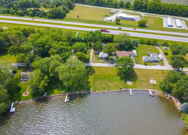 Property at 7441 W Lutes Dr Dr, Warsaw, IN 46582, 2 beds, 1 bath