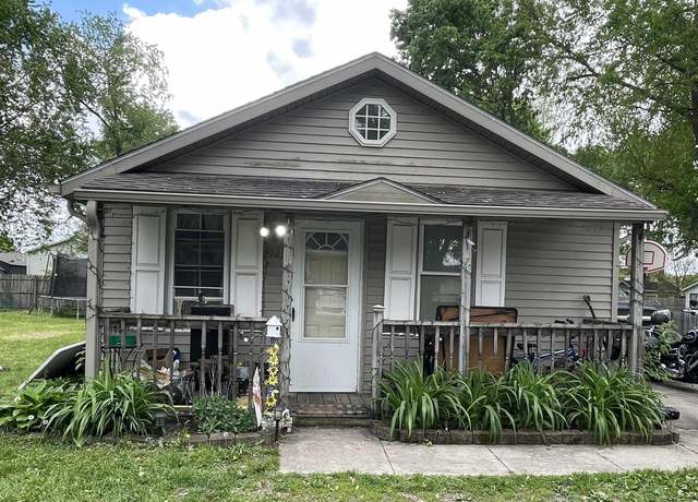Property at 2923 Smalley Ave, Mishawaka, IN 46544, 3 beds, 1 bath