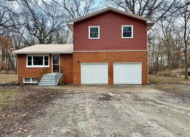 Property at 1197 E Oak Drive Dr S, Winamac, IN 46996, 4 beds, 2 baths