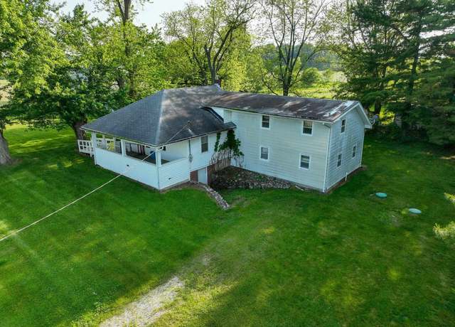 Property at 1056 S 50 W, Albion, IN 46701, 4 beds, 1 bath