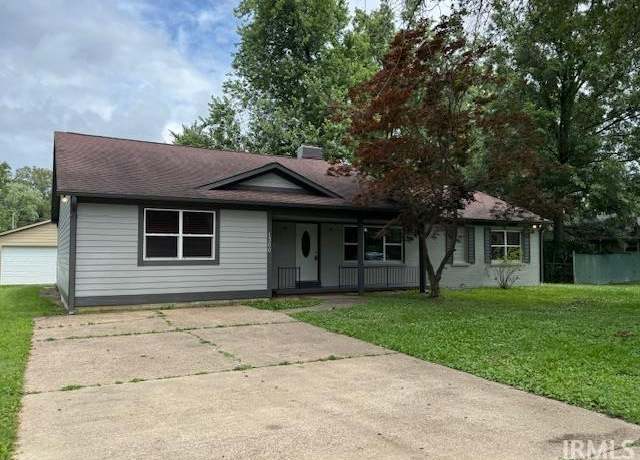 Property at 1300 Bonnie View Dr, Evansville, IN 47715, 4 beds, 2 baths