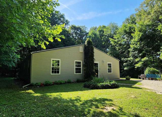 Property at 5830 S Alexander Hill Rd, Washington, IN 47501, 3 beds, 1.5 baths