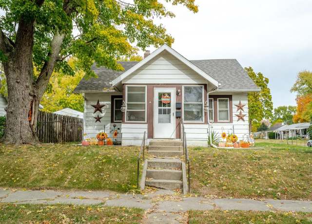 Property at 2022 Elk St, Lafayette, IN 47904, 2 beds, 2 baths
