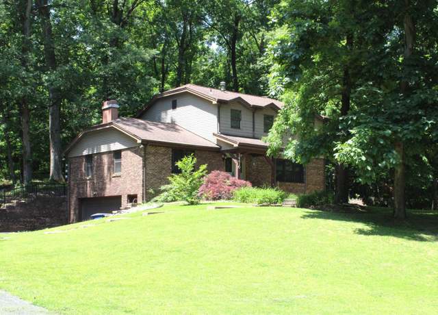 Property at 14410 Shady Valley Dr, Evansville, IN 47725, 3 beds, 2.5 baths