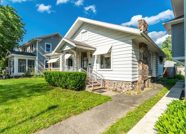 Property at 2502 Terrace Rd, Fort Wayne, IN 46805, 2 beds, 1 bath