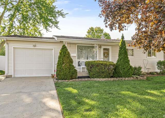Property at 4021 Coral Dr, South Bend, IN 46614, 3 beds, 1.5 baths