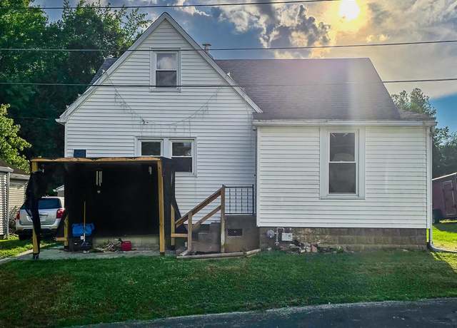 Property at 206 Schnell Ln, Jasper, IN 47546, 3 beds, 1 bath
