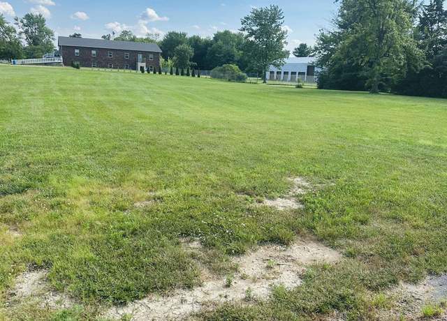 Property at 811 W Jackson St, Parker City, IN 47368