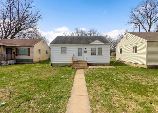 Property at 305 S Wellington St, South Bend, IN 46619, 2 beds, 1 bath