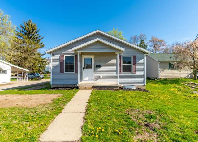 Property at 613 E Market St, Warsaw, IN 46580, 2 beds, 1 bath