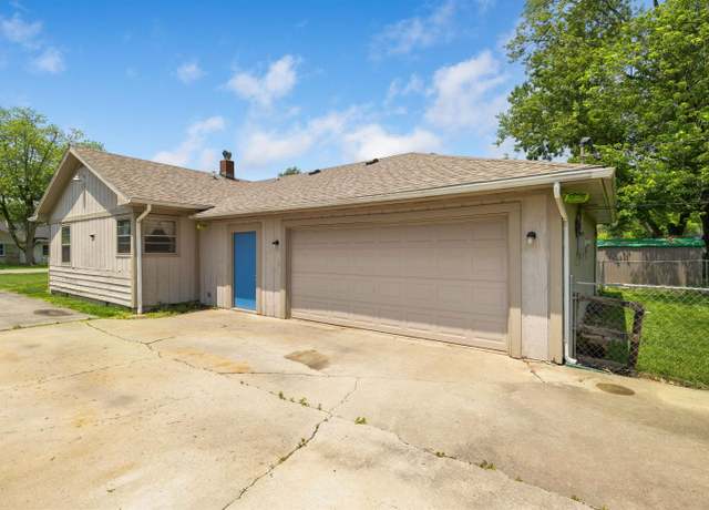 Property at 5425 Standish Dr, Fort Wayne, IN 46806, 2 beds, 1 bath