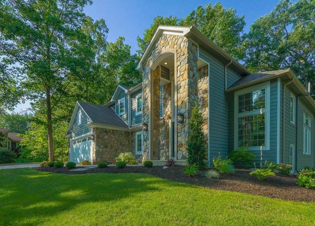 Property at 1715 Woodland Xing St, Fort Wayne, IN 46825, 4 beds, 4 baths