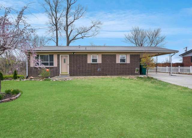 Property at 11301 Denzer Rd, Evansville, IN 47712, 2 beds, 1.5 baths