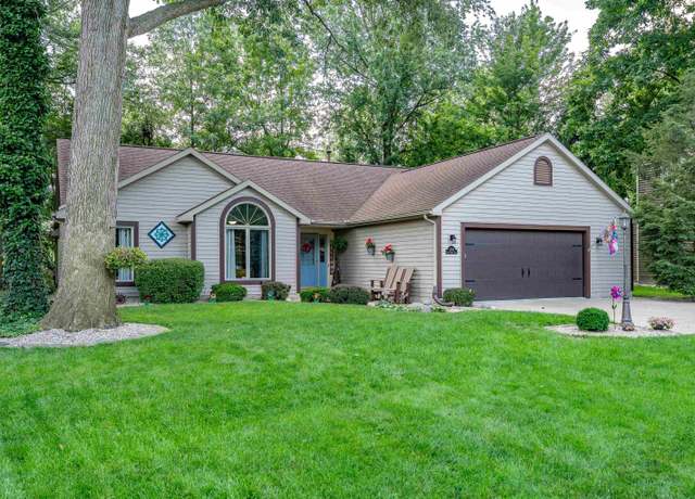 Property at 6514 Oak Forest Trl, Fort Wayne, IN 46835, 3 beds, 2 baths