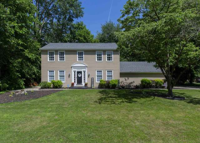 Property at 50922 Briarwood Ct, Granger, IN 46530, 3 beds, 2.5 baths