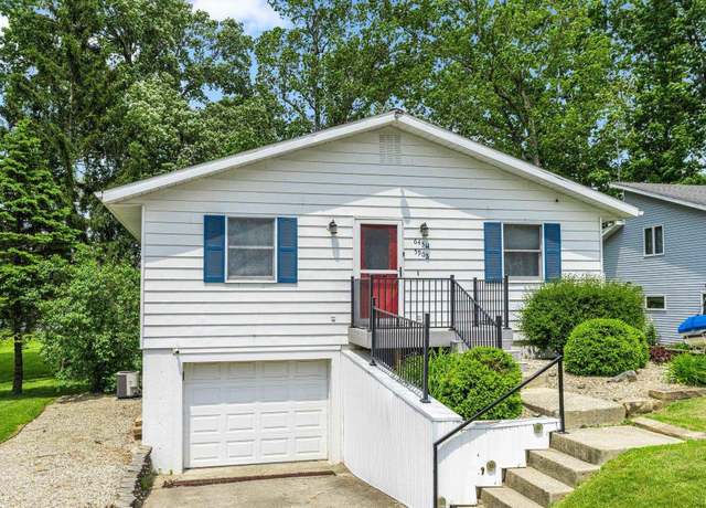 Property at 645 W 590 S, Wolcottville, IN 46795, 2 beds, 2 baths