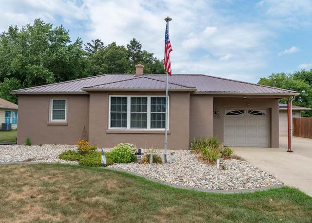 Property at 23191 Greenleaf Blvd, Elkhart, IN 46514, 2 beds, 1 bath