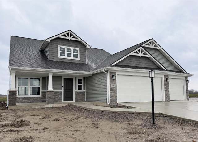 Property at 12663 Memory Ln, Fort Wayne, IN 46818, 4 beds, 2.5 baths
