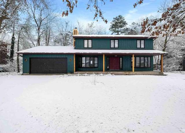 Property at 22961 Leslie Ln, Elkhart, IN 46516, 4 beds, 2.5 baths