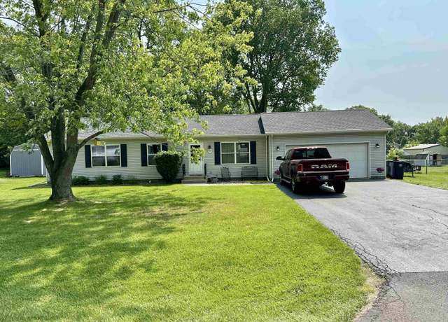 Property at 1321 Gable Dr, Warsaw, IN 46580, 3 beds, 2 baths