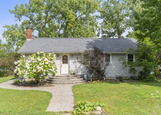 Property at 11585 E 565 N, Orland, IN 46776, 3 beds, 1 bath