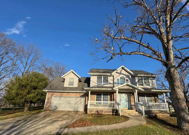 Property at 2609 S Isabel Ct, Bloomington, IN 47403, 4 beds, 2.5 baths