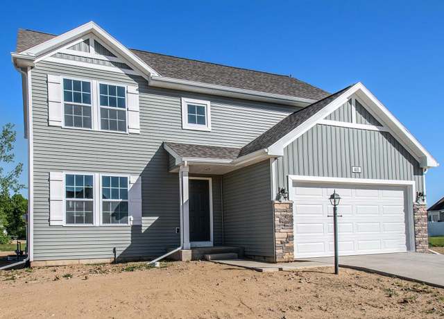 Property at 405 Somerfield Dr, Lakeville, IN 46536, 4 beds, 2.5 baths
