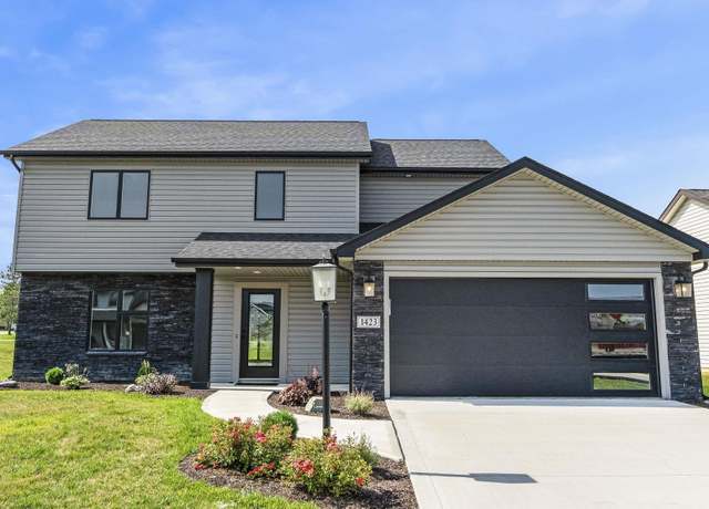 Property at 1423 Herdsman Blvd, Huntertown, IN 46748, 4 beds, 2.5 baths