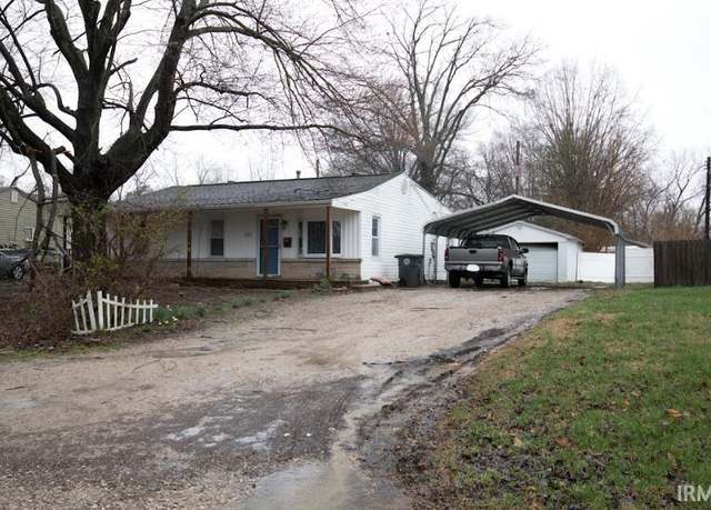 Property at 1620 Shelby Ave, Evansville, IN 47714, 3 beds, 2 baths