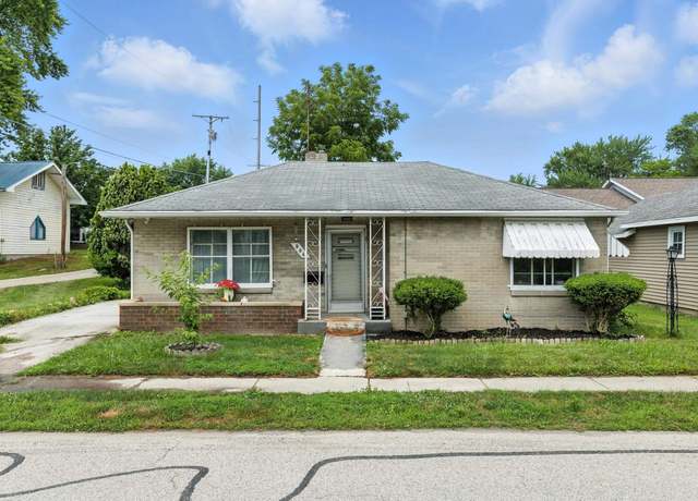 Property at 504 W Harrison St, Columbia City, IN 46725, 2 beds, 1 bath